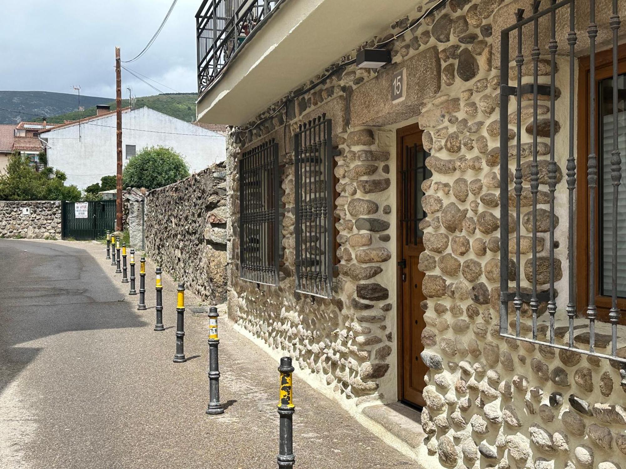 Alojamiento Penalara, Rascafría Εξωτερικό φωτογραφία